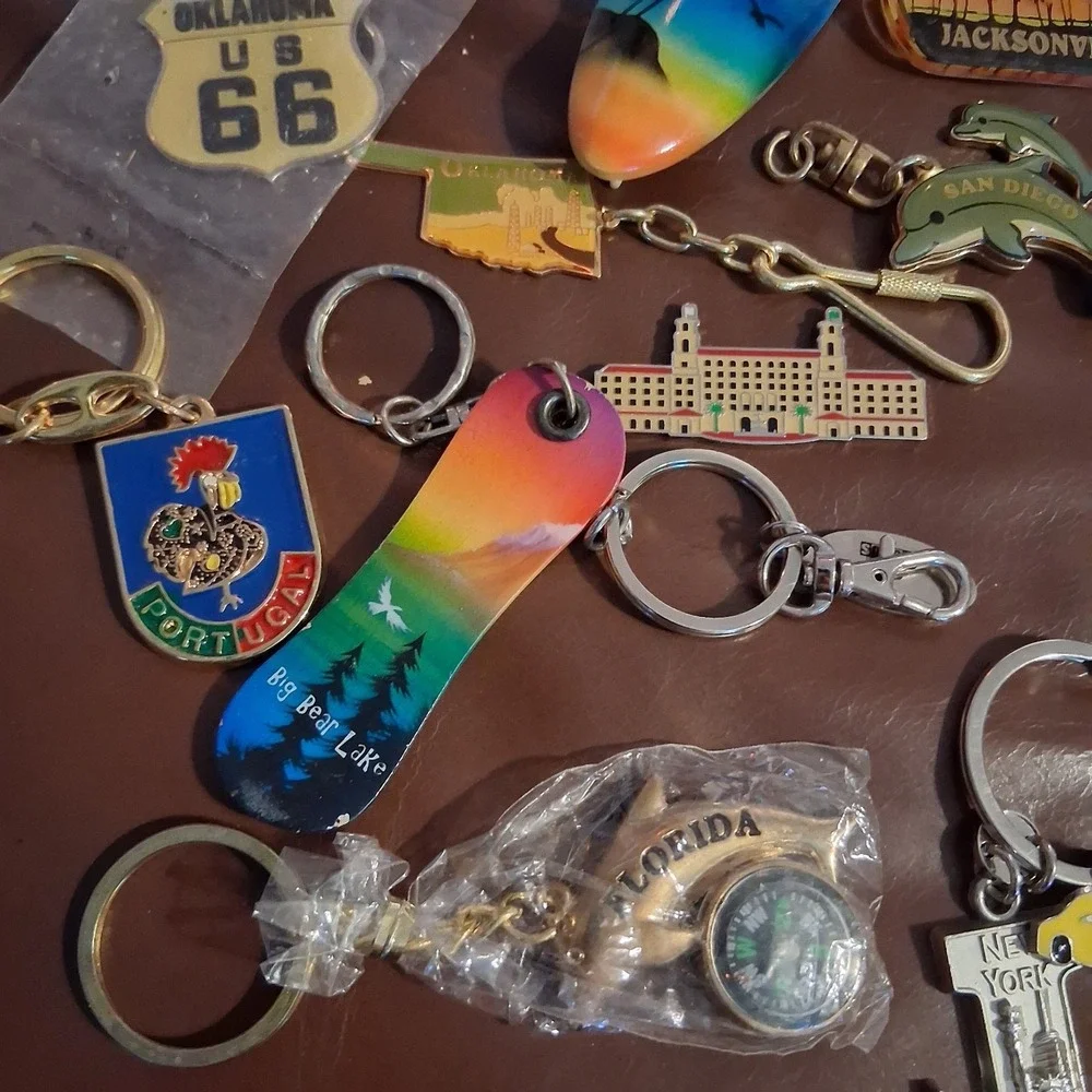 Location Travel Souvenir Keychain Lot 25+ Some New